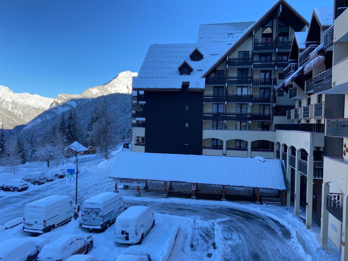 Poutran 2, Studio 4 Personnes Au Pied Des Pistes Avec Grande Terrasse Oz Kültér fotó