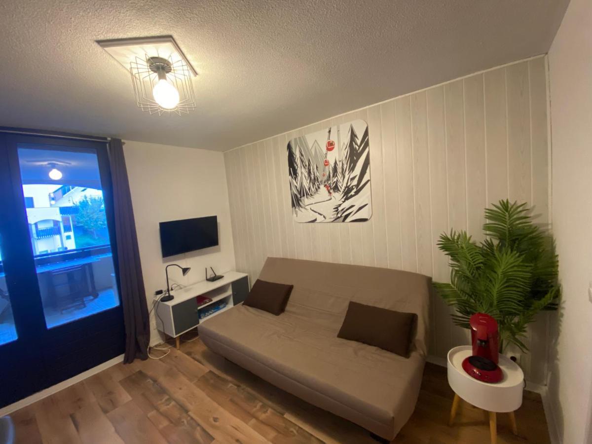 Poutran 2, Studio 4 Personnes Au Pied Des Pistes Avec Grande Terrasse Oz Kültér fotó